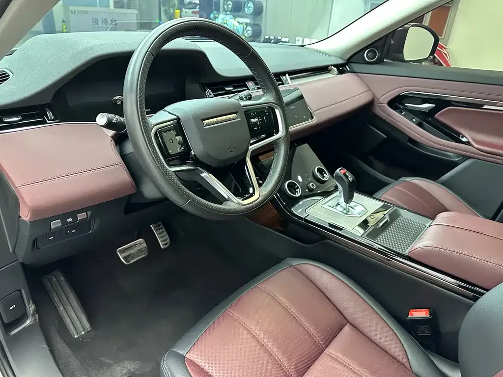 Land Rover Evoque — фото 9