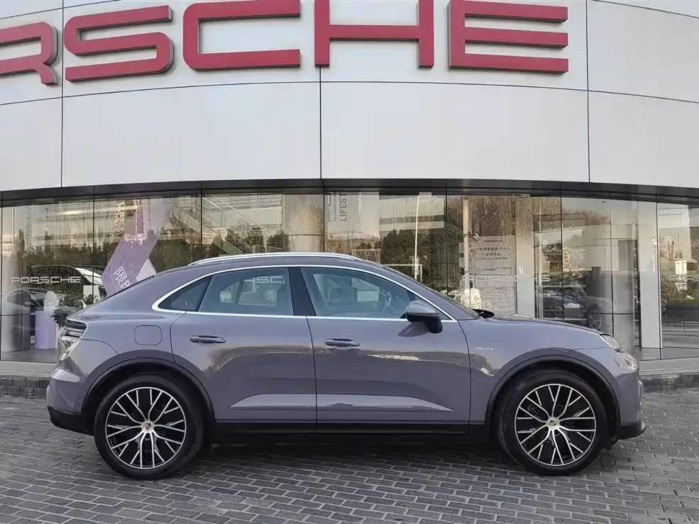 Porsche Macan EV 2024 из CN, фото 10
