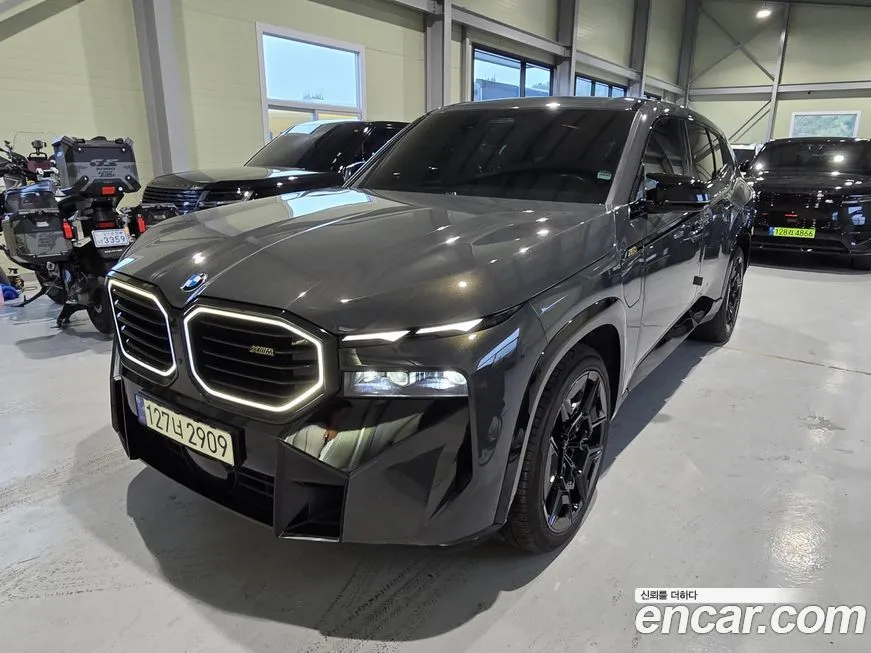BMW XM