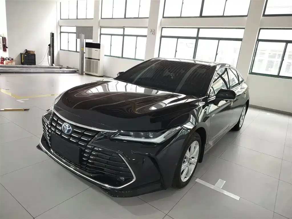Toyota Avalon 2024 из CN, фото 1