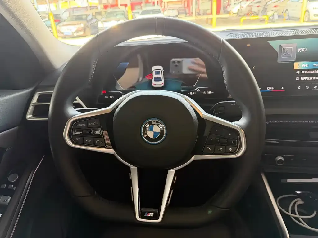 BMW i3 — фото 3