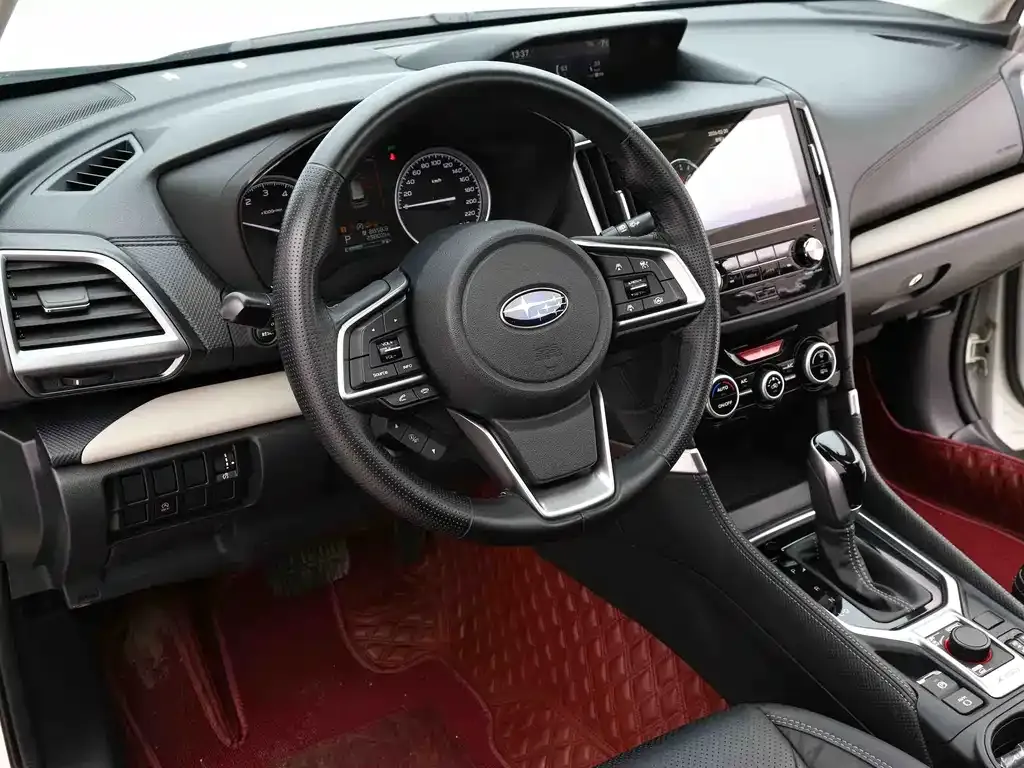 Subaru Forester 2023 из CN, фото 8