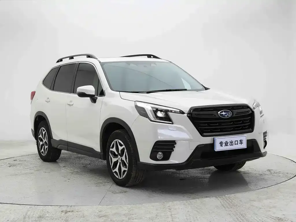 Subaru Forester 2023 из CN, фото 5