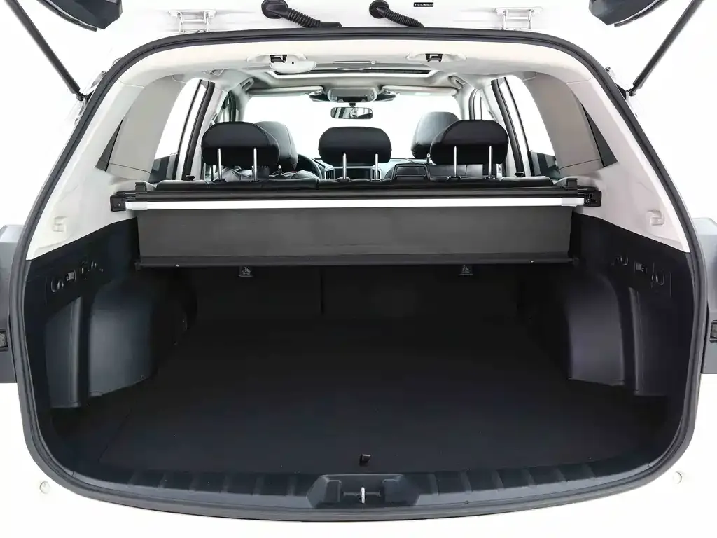 Subaru Forester 2023 из CN, фото 6