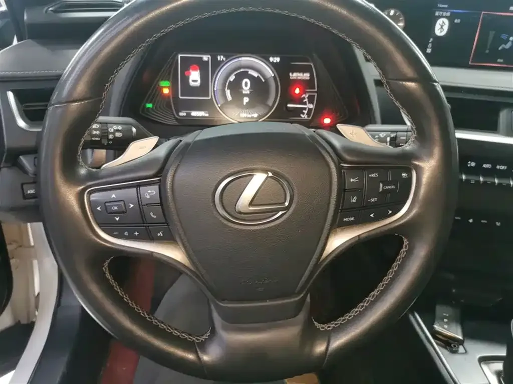 Lexus UX New Energy 2022 из CN, фото 8