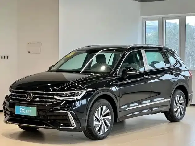 Volkswagen Tiguan L New Energy — фото 1