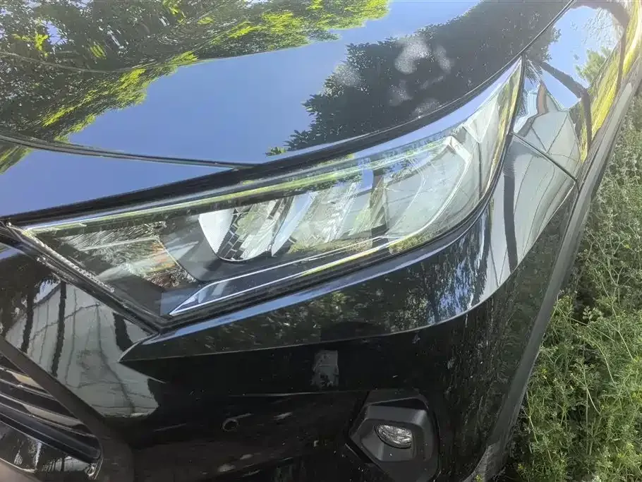 Toyota RAV4 2023 из CN, фото 9