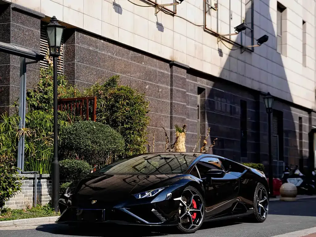 Lamborghini Huracan