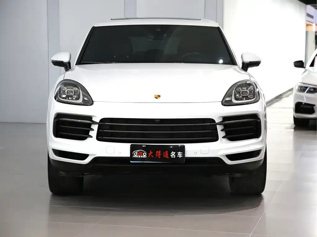 Porsche Cayenne — фото 4