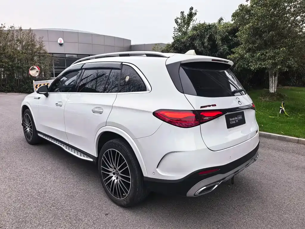 Mercedes-Benz GLC 2023 из CN, фото 6