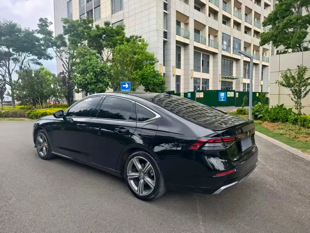 Honda Accord — фото 6