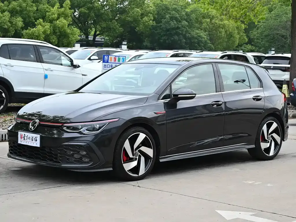 Volkswagen Golf GTI 2022 из CN, фото 1