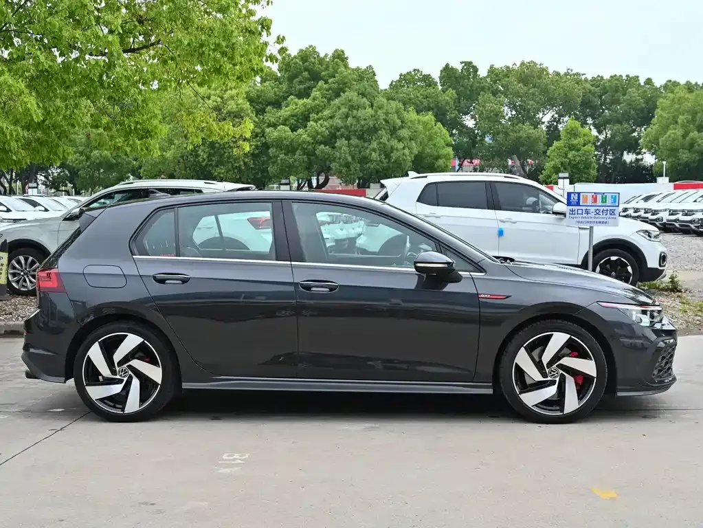 Volkswagen Golf GTI 2022 из CN, фото 8