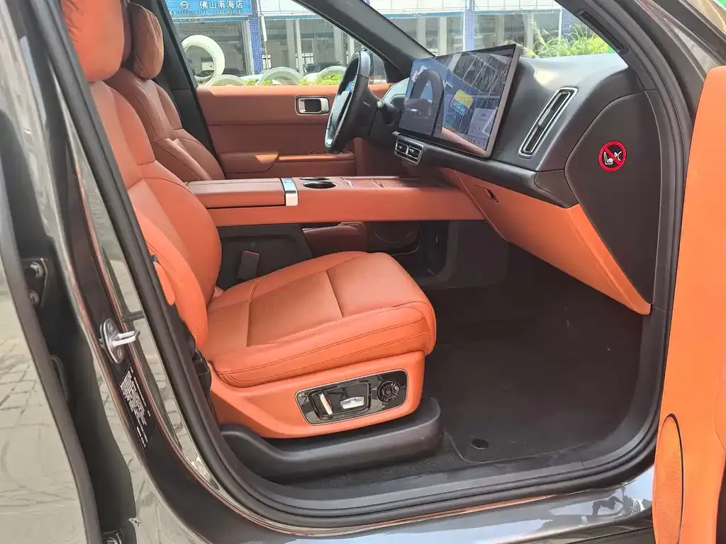 Li Auto L8 2023 из CN, фото 3