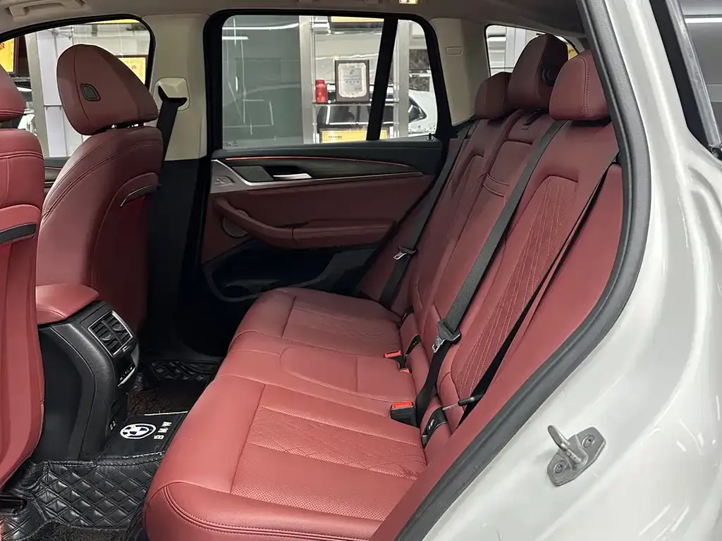 BMW X3 2022 из CN, фото 4