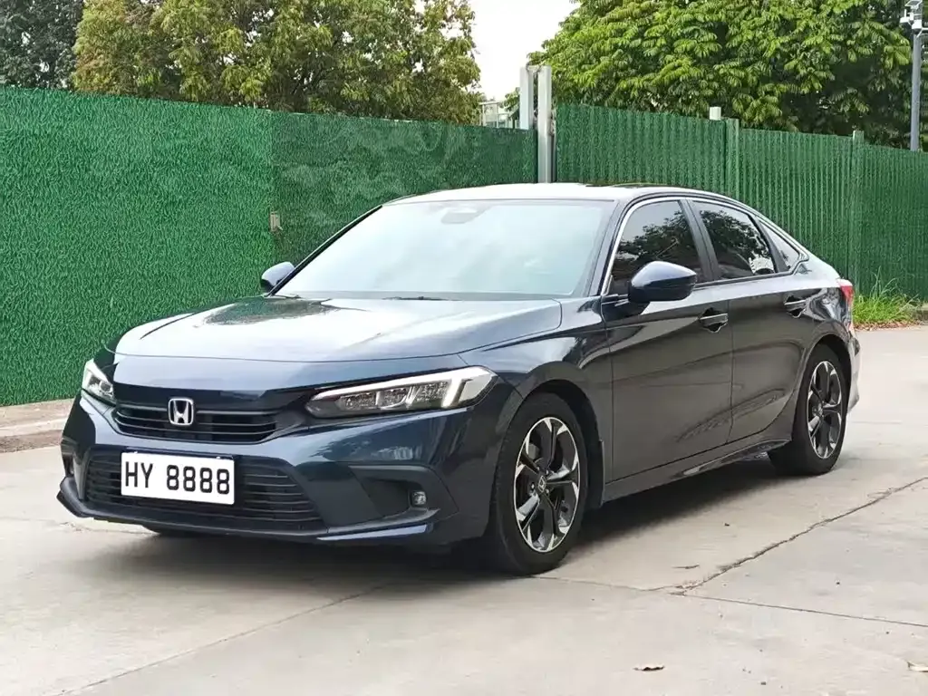 Honda Civic — фото 1