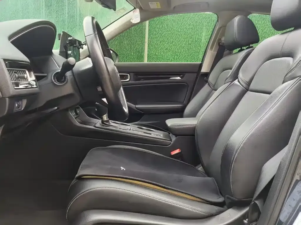 Honda Civic — фото 7