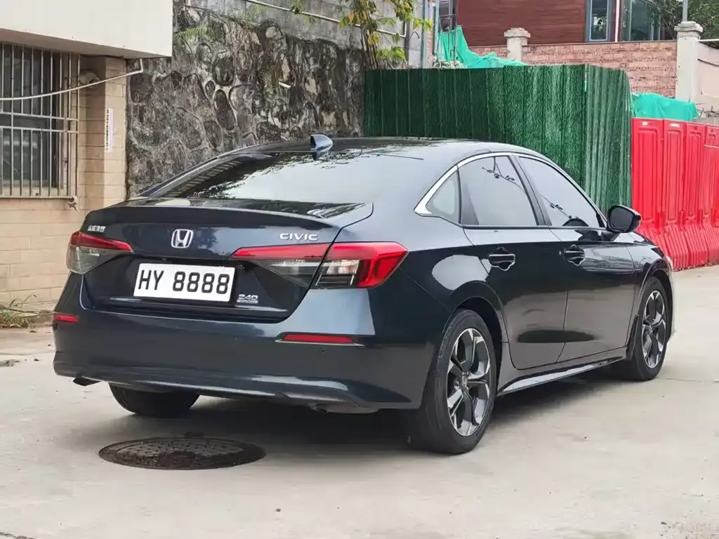 Honda Civic — фото 5