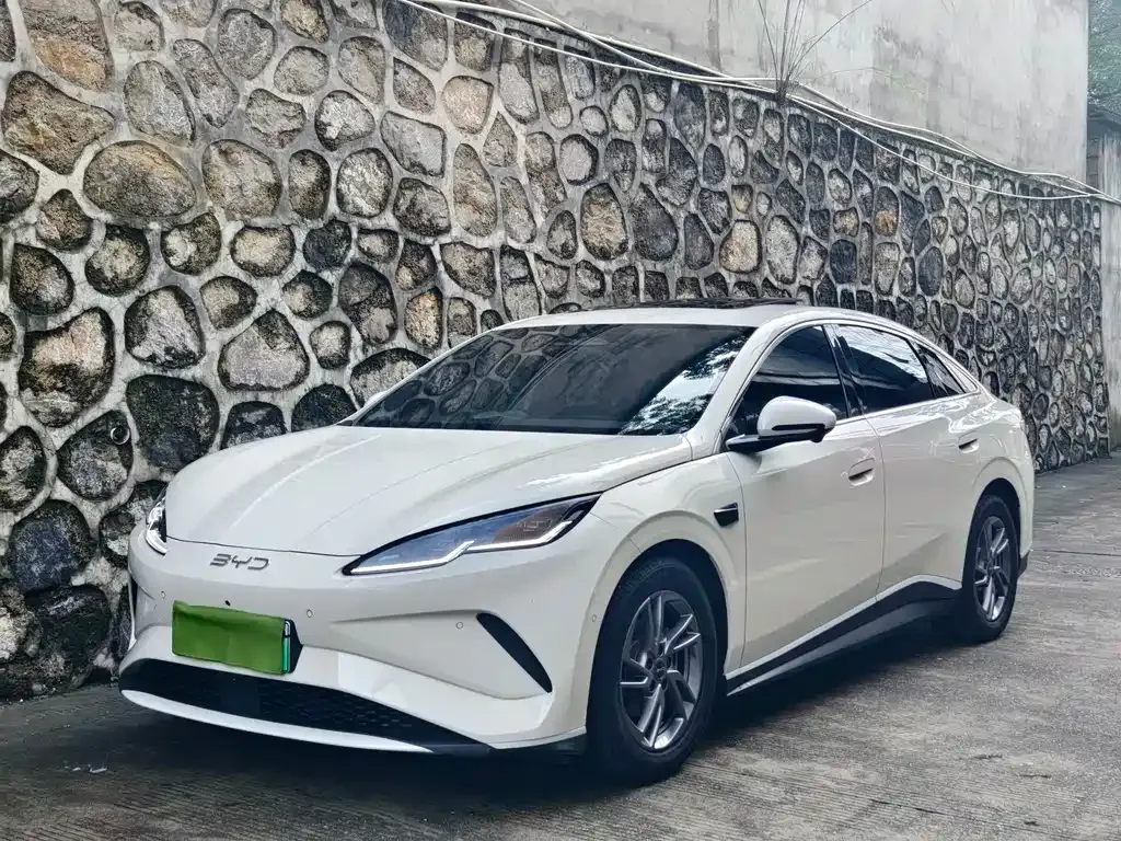 BYD Seal 06 — фото 1