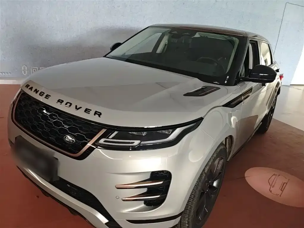 Land Rover Evoque — фото 1