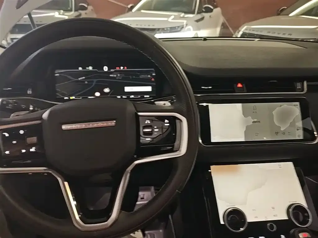 Land Rover Evoque — фото 10