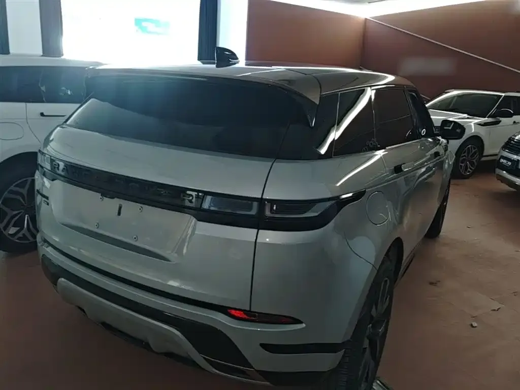 Land Rover Evoque — фото 7