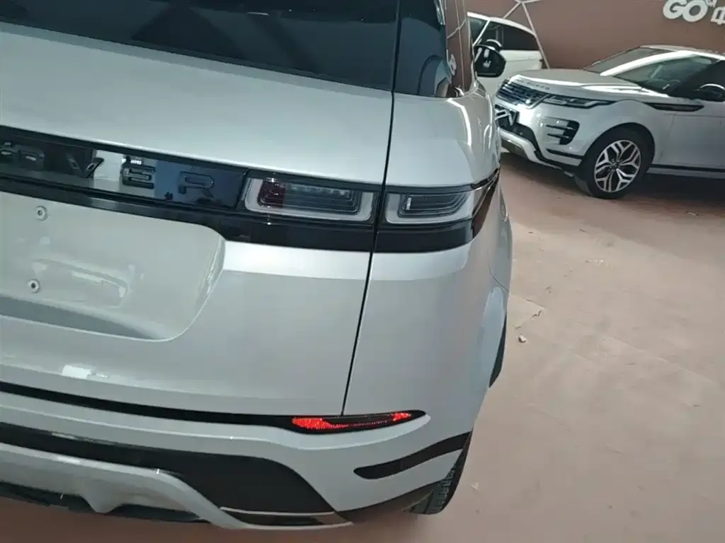 Land Rover Evoque — фото 9