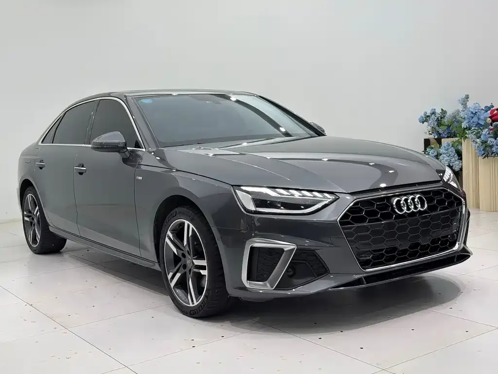 Audi A4L 2024 из CN, фото 8