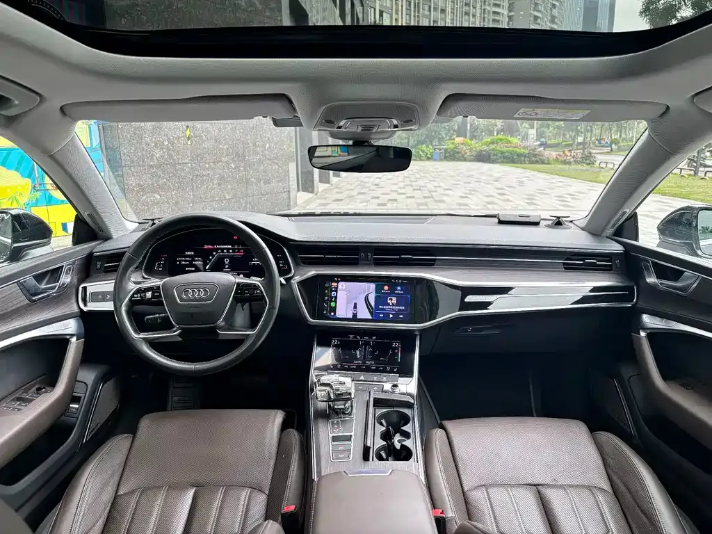Audi A7L — фото 8