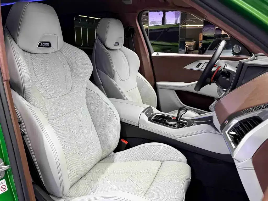 BMW XM 2024 из CN, фото 6