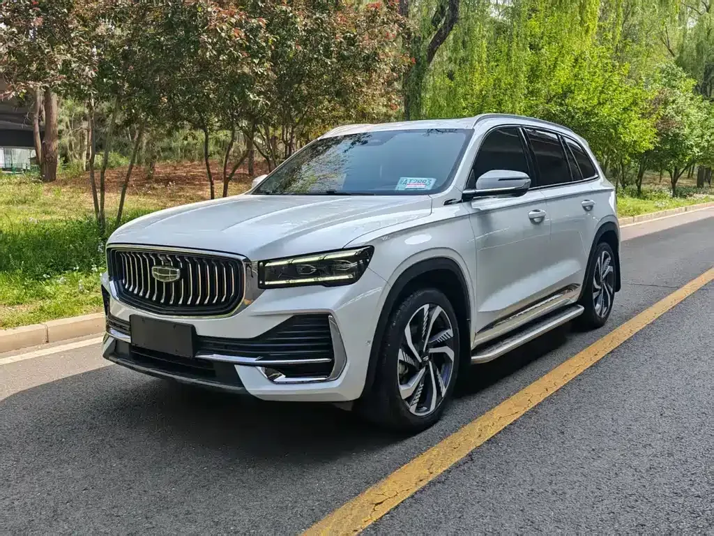 Geely Xingyue L — фото 1