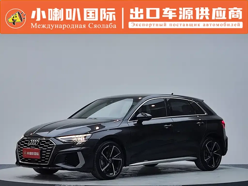 Audi A3 2023 из CN, фото 1