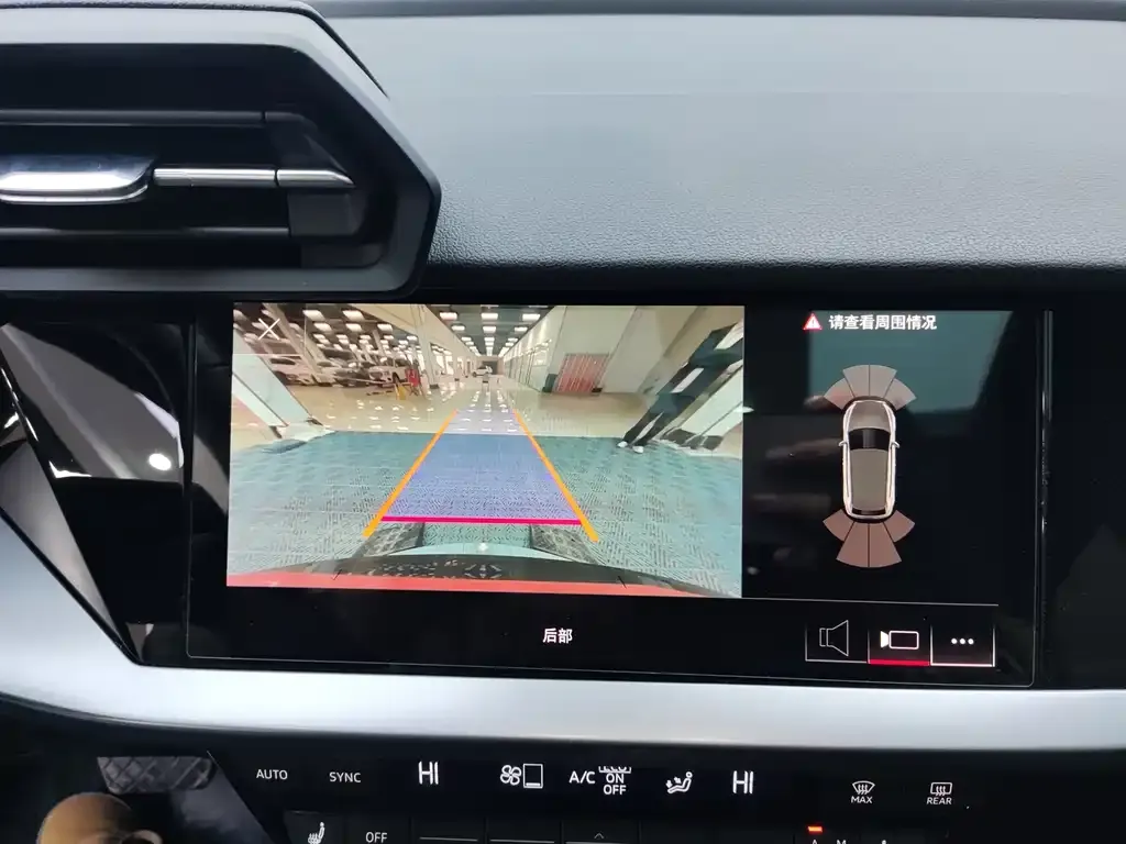 Audi A3 2023 из CN, фото 7