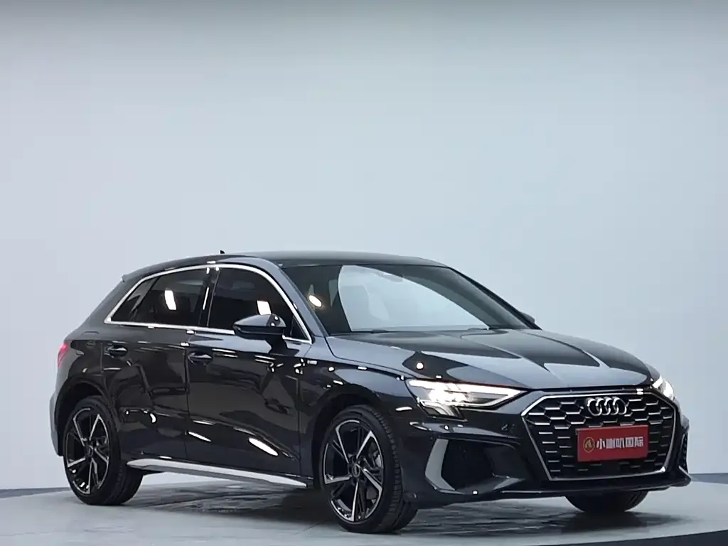 Audi A3 2023 из CN, фото 5