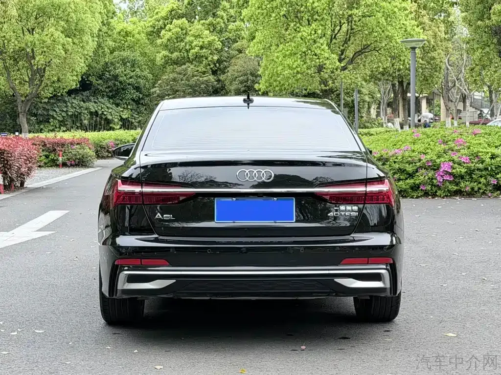 Audi A6L — фото 5