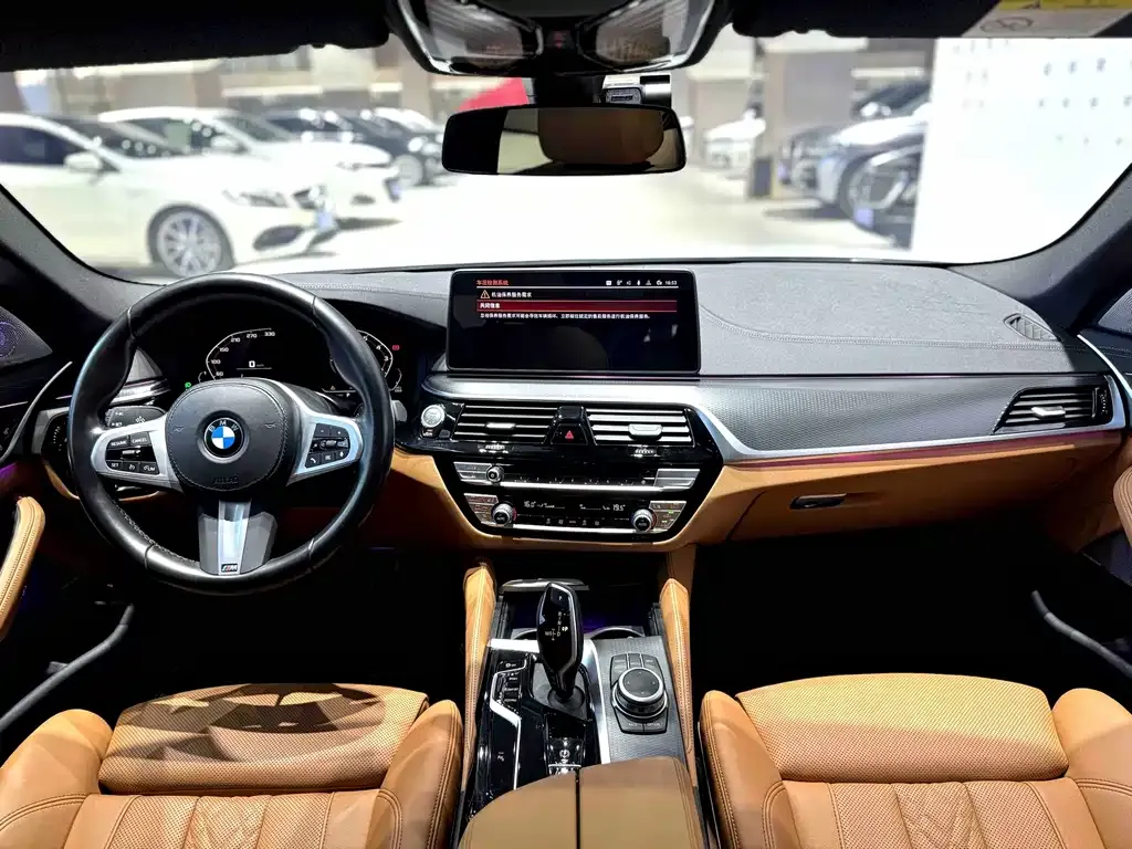 BMW 5 Series (Import) 2023 из CN, фото 7
