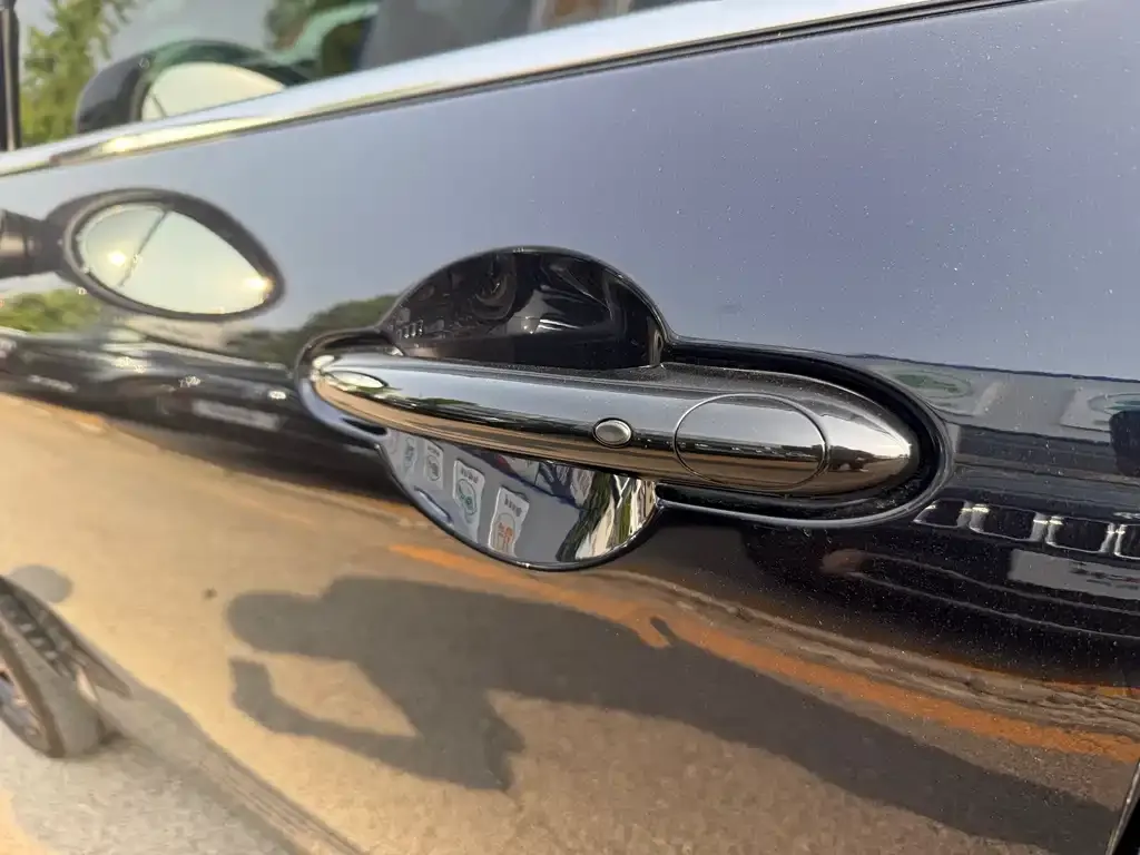MINI Clubman — фото 2