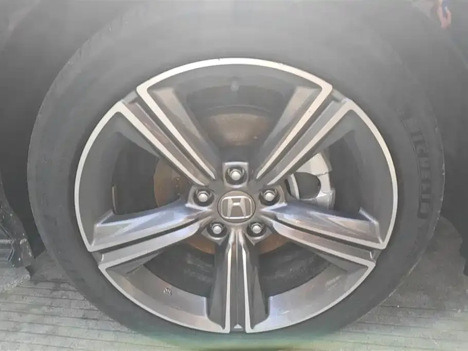Honda Accord — фото 3