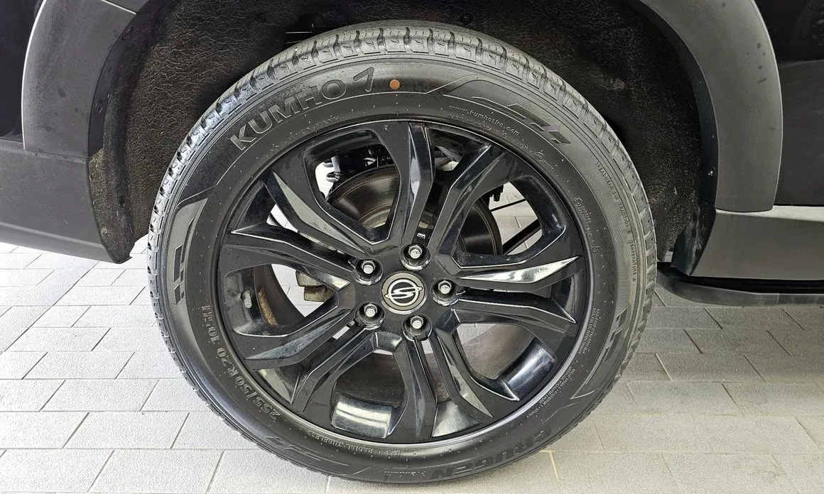KG Mobility (Ssangyong) Rexton — фото 10