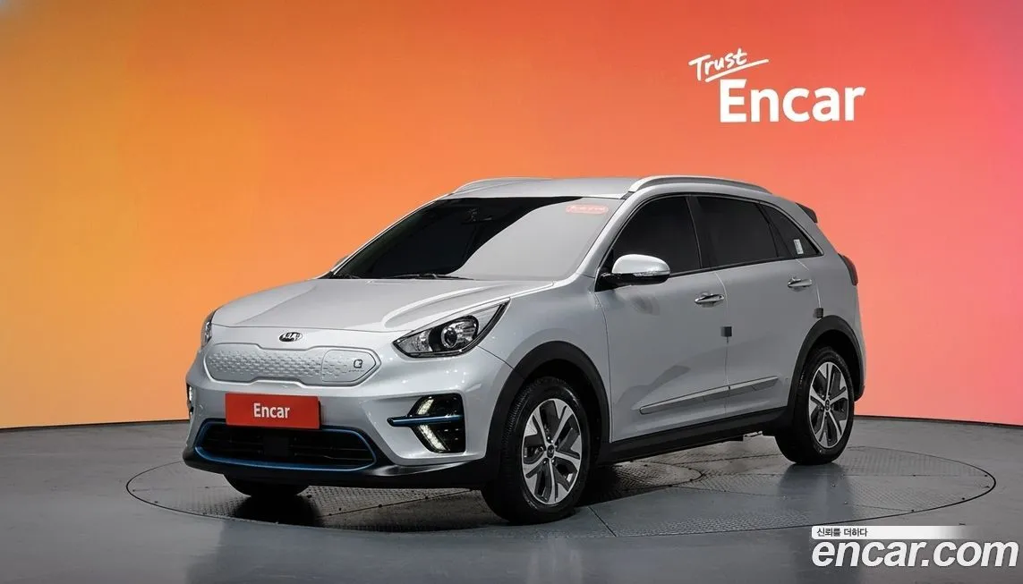 Kia Niro — фото 1