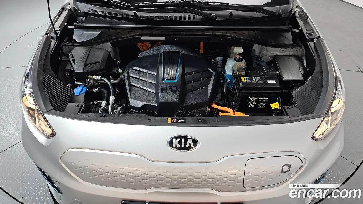 Kia Niro — фото 9