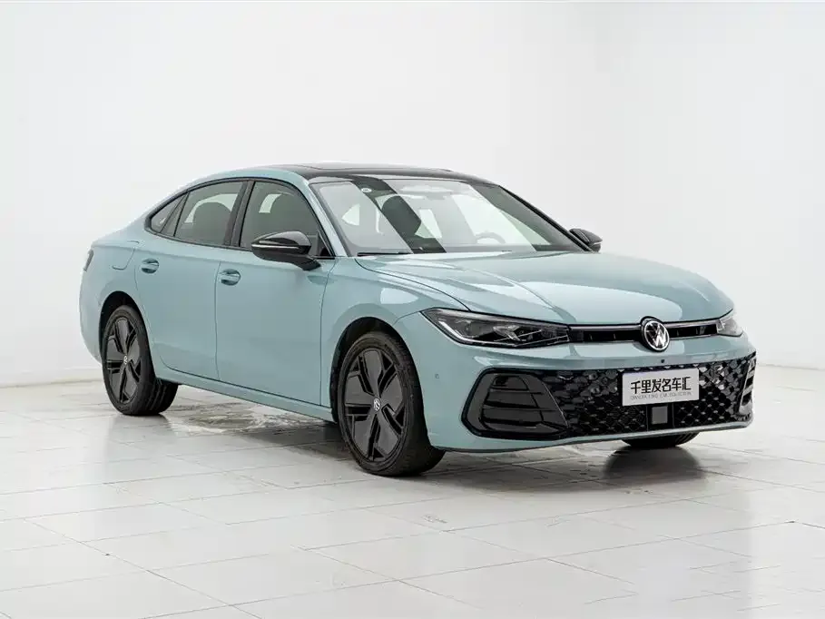 Volkswagen Passat — фото 8