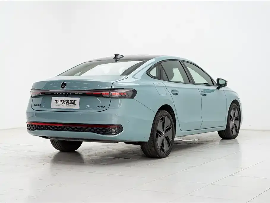 Volkswagen Passat — фото 6