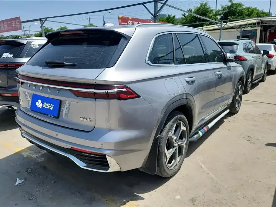 Geely Xingyue L — фото 10