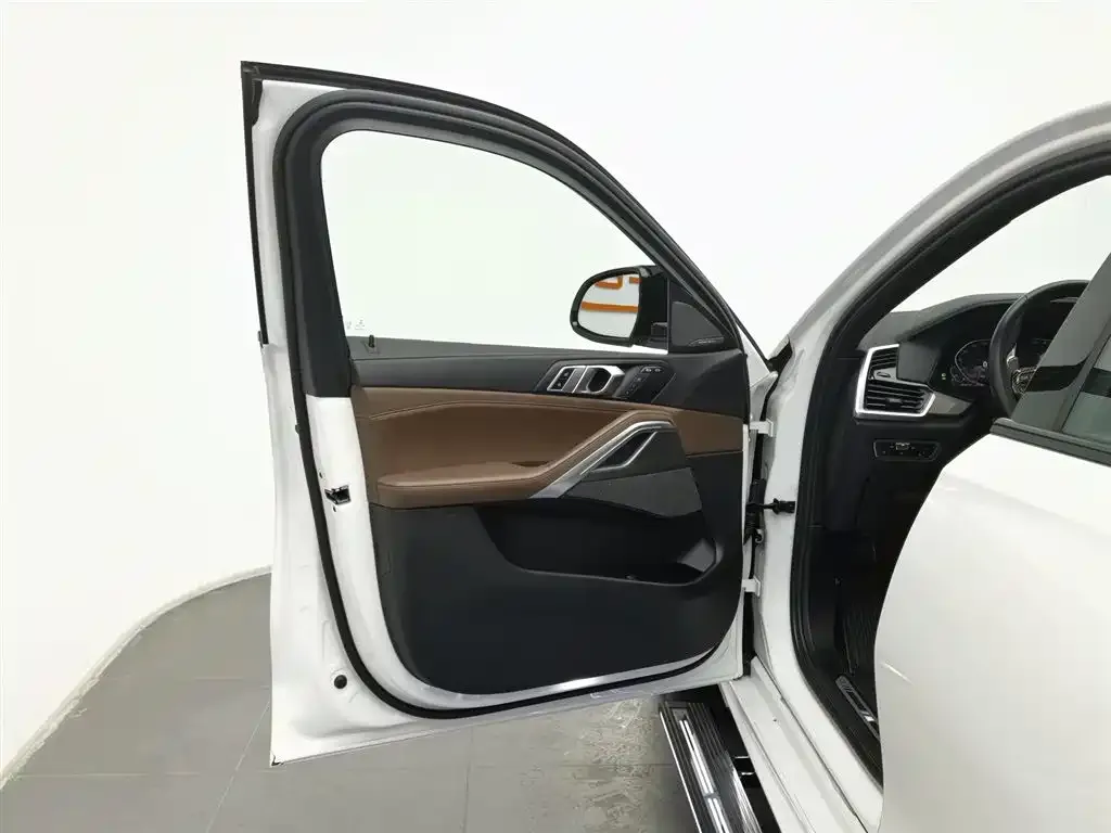 BMW X6 2022 из CN, фото 7