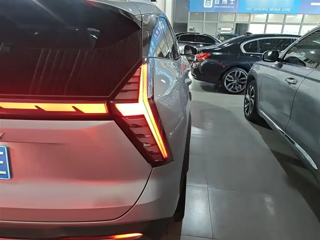 Geely Boyue L 2024 из CN, фото 8