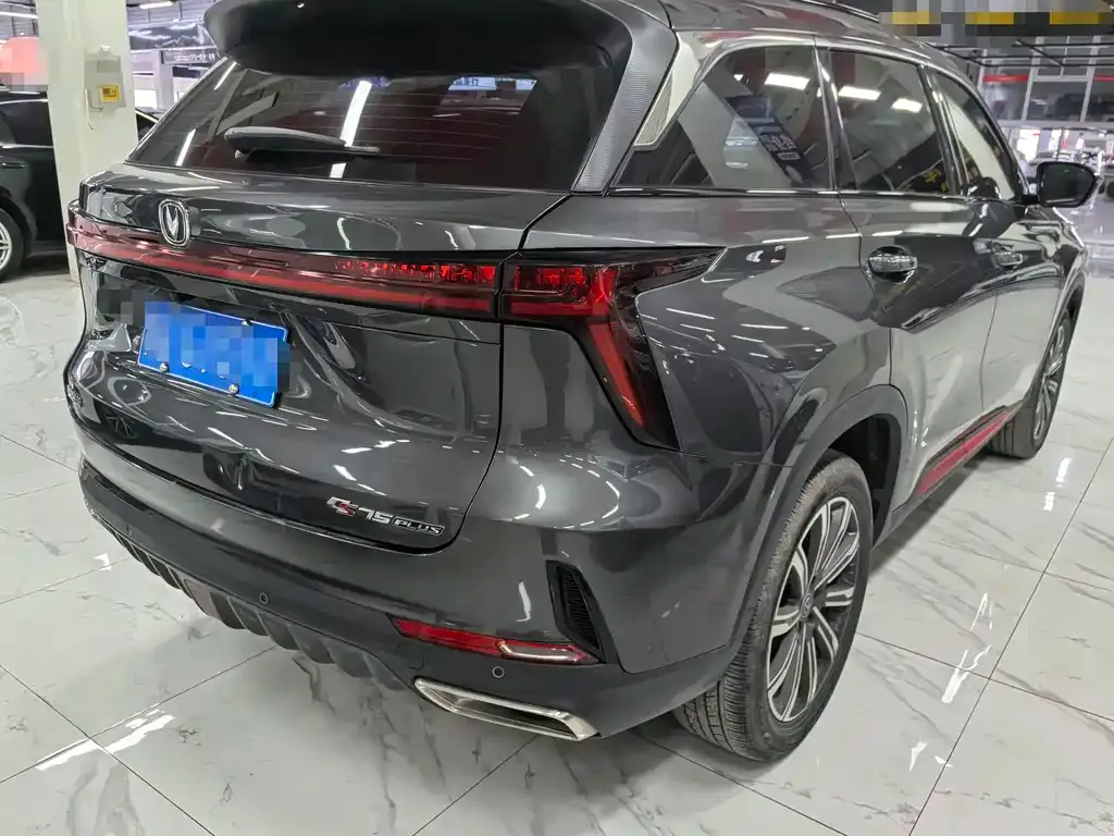 Changan CS75PLUS — фото 3
