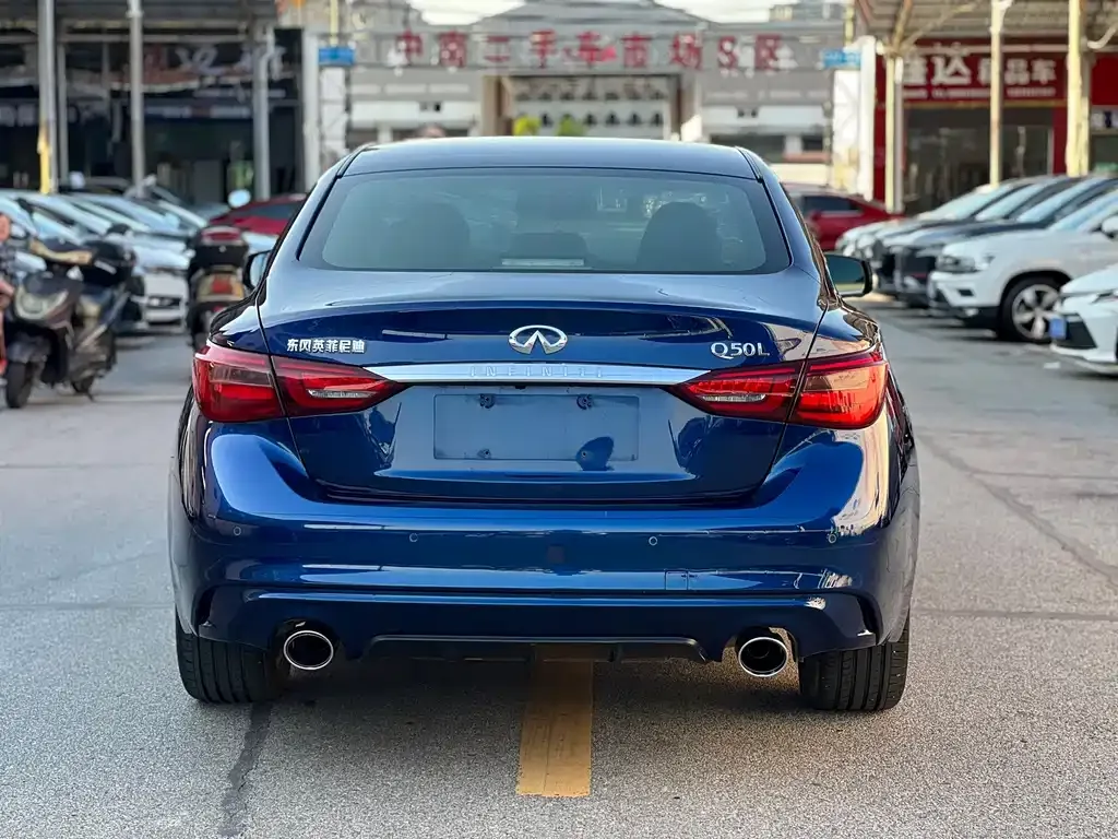Infiniti Q50L 2021 из CN, фото 5