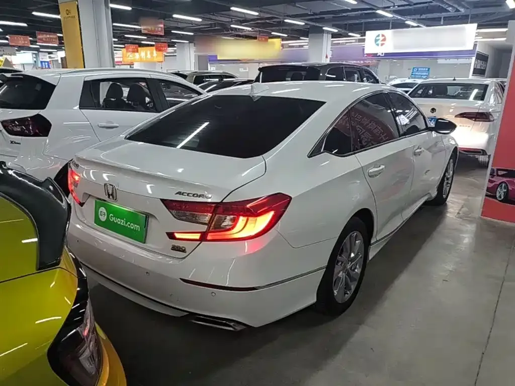 Honda Accord 2021 из CN, фото 7