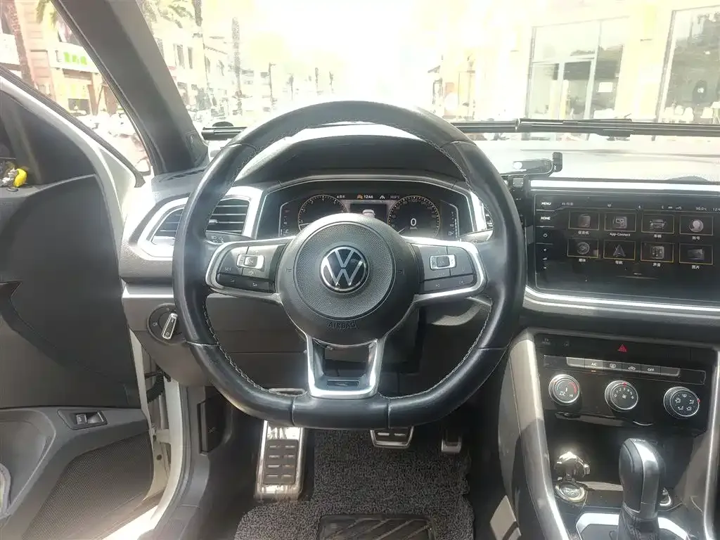 Volkswagen T-Roc 2022 из CN, фото 9